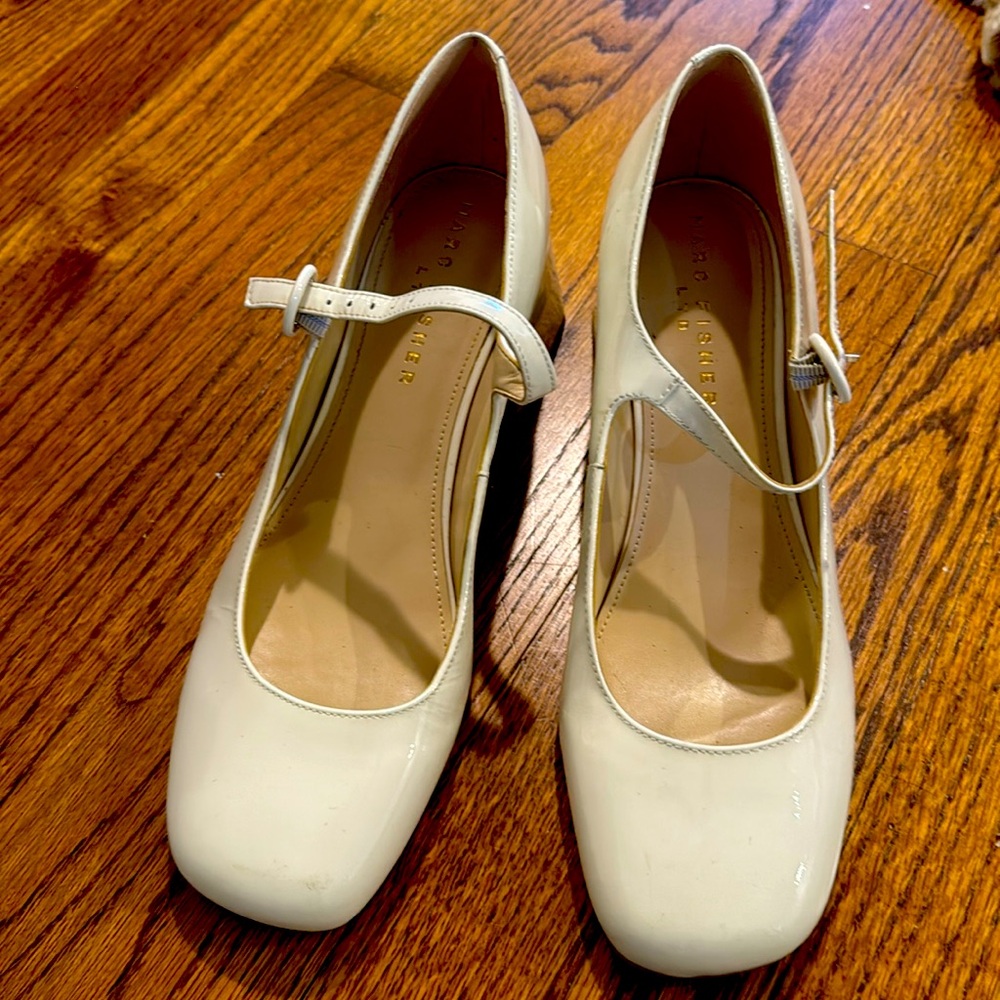 Marc Fisher Mary Jane heels worn once